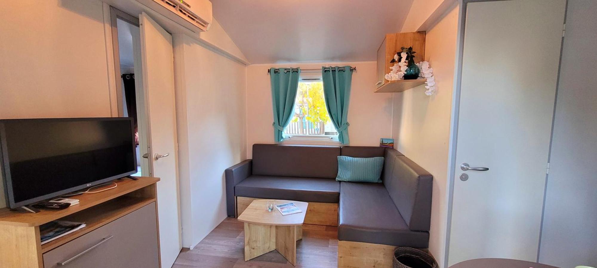 Camping Aux Portes De Cassis Рокфор-ла-Бедуль Екстер'єр фото