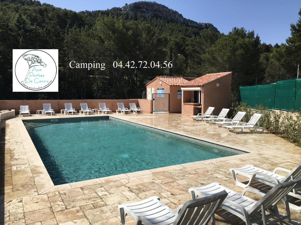 Camping Aux Portes De Cassis Рокфор-ла-Бедуль Екстер'єр фото
